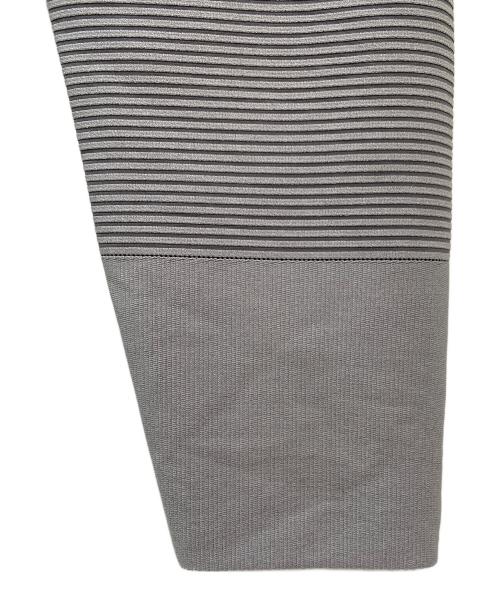 ISSEY MIYAKE（イッセイミヤケ）ISSEY MIYAKE (イッセイミヤケ) ボーダー切替イージーパンツ グレー サイズ:1の古着・服飾アイテム