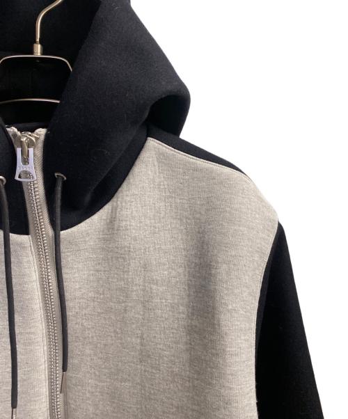 sacai（サカイ）sacai (サカイ) 24SS フーデッドジャケット グレー×ネイビー サイズ:3の古着・服飾アイテム