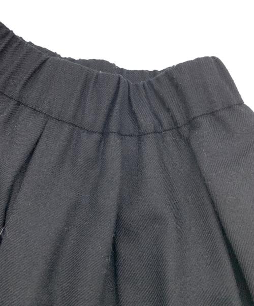 ECOLE DE CURIOSITES（エコール ド キュリオジテ）ECOLE DE CURIOSITES (エコール ド キュリオジテ) スカート ブラック サイズ:Sの古着・服飾アイテム