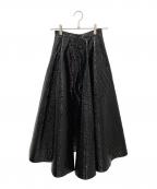 ALAIAアライア）の古着「ミディ丈クロコダイルモチーフスカート」｜ブラック