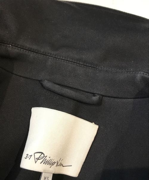 3.1 phillip lim（スリーワンフィリップリム）3.1 phillip lim (スリーワンフィリップリム) Box Cut Bracelet Sleeve Retro　P212-8018ELV ブラック サイズ:XSの古着・服飾アイテム