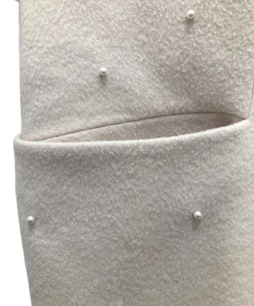 TSURU by MARIKO OIKAWA（ツルバイマリコオイカワ）TSURU by MARIKO OIKAWA (ツルバイマリコオイカワ) コート ベージュ サイズ:FREEの古着・服飾アイテム