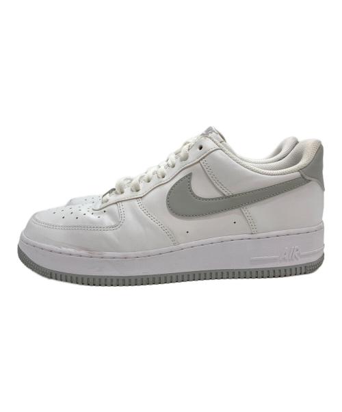NIKE（ナイキ）NIKE (ナイキ) AIR FORCE 1 '07 ホワイト×グレー サイズ:27の古着・服飾アイテム