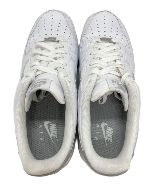 NIKE（ナイキ）NIKE (ナイキ) AIR FORCE 1 '07 ホワイト×グレー サイズ:27の古着・服飾アイテム