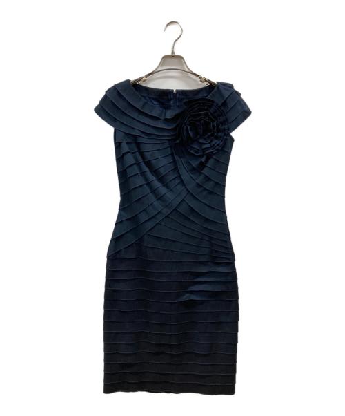 TADASHI SHOJI（タダシ ショージ）TADASHI SHOJI (タダシ ショージ) ティアードコサージュミディアムドレス ネイビーの古着・服飾アイテム