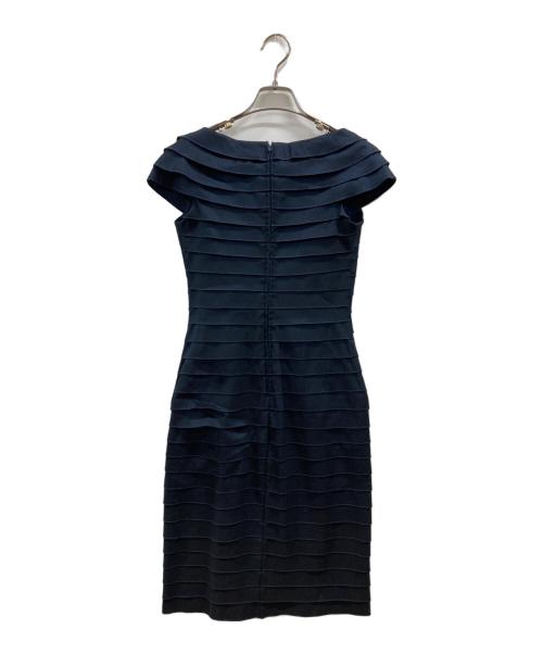 TADASHI SHOJI（タダシ ショージ）TADASHI SHOJI (タダシ ショージ) ティアードコサージュミディアムドレス ネイビーの古着・服飾アイテム