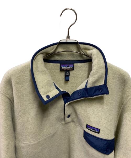 Patagonia（パタゴニア）Patagonia (パタゴニア) シンチラスナップTフリースジャケット アイボリー サイズ:Mの古着・服飾アイテム