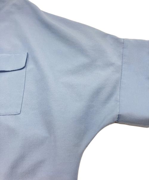Leilian（レリアン）Leilian (レリアン) 比翼バンドカラーブラウス ライトブルー サイズ:SIZE 11の古着・服飾アイテム