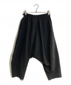 132 5. ISSEY MIYAKE132 5. イッセイ ミヤケ）の古着「SEAMLESS BOTTOMS」｜ブラック