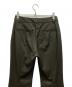 中古・古着 CLANE (クラネ) BACK PLEATS FLARE PANTS カーキ サイズ:2 未使用品：11000円