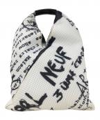 MM6 Maison Margielaエムエムシックスメゾンマルジェラ）の古着「JAPANESE SMALL BAG IN PRINTED MESH」｜ホワイト×ブラック