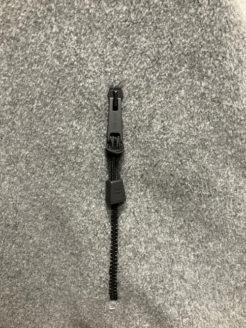 MIU MIU（ミュウミュウ）MIU MIU (ミュウミュウ) フリース スウェットシャツ　MJL042 S000 15V3 グレー サイズ:Sの古着・服飾アイテム