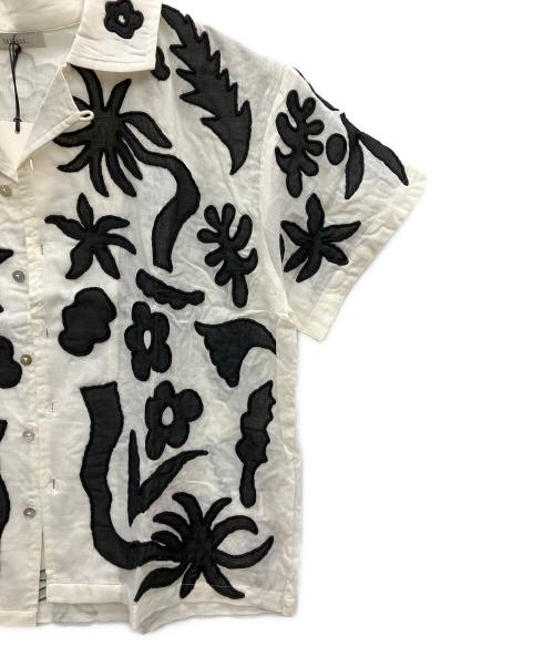 MAHAL（マハル）MAHAL (マハル) カットワークシャツ ホワイト×ブラック サイズ:1 未使用品の古着・服飾アイテム