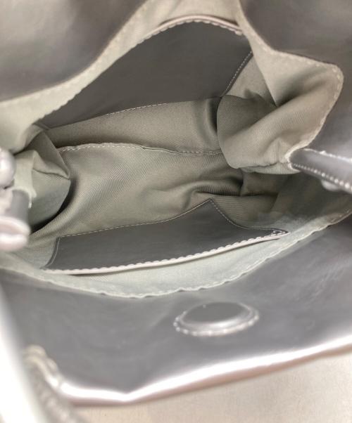 LAYAS（レイヤーズ）LAYAS (レイヤーズ) RADIATE (ラディエイト) WHITE CIRCLE PAINT MINI TOTE BAG シルバーの古着・服飾アイテム