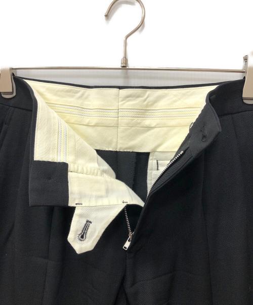 COMME des GARCONS COMME des GARCONS（コムデギャルソン コムデギャルソン）COMME des GARCONS COMME des GARCONS (コムデギャルソン コムデギャルソン) 裾スリット2タックウールパンツ ブラック サイズ:Ｓの古着・服飾アイテム
