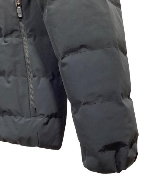 UBR（ウーバー）UBR (ウーバー) レギュレーターダウンジャケット ネイビー サイズ:Lの古着・服飾アイテム