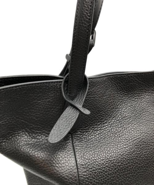 fetia（フェティア）fetia (フェティア) シュリンクレザートートバッグ ブラックの古着・服飾アイテム