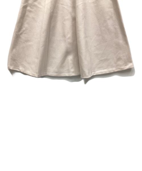 JILL STUART（ジルスチュアート）JILL STUART (ジルスチュアート) フレアスカート ベージュ サイズ:2 未使用品の古着・服飾アイテム