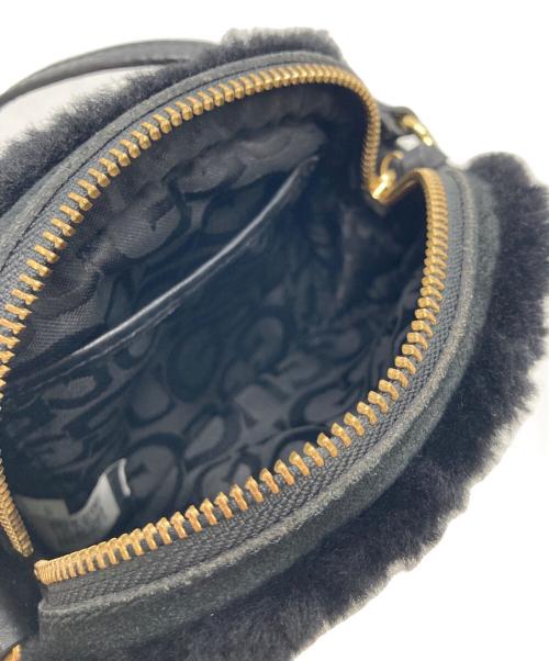 UGG（アグ）UGG (アグ) ムートンミニショルダーバッグ ブラックの古着・服飾アイテム