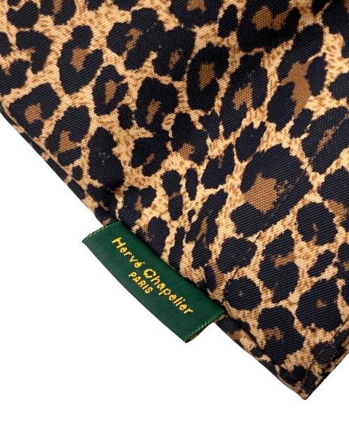Herve Chapelier（エルベシャプリエ）Herve Chapelier (エルベシャプリエ) 925F ナイロン舟型ショルダーL ヒョウ柄 ブラウン×ブラックの古着・服飾アイテム