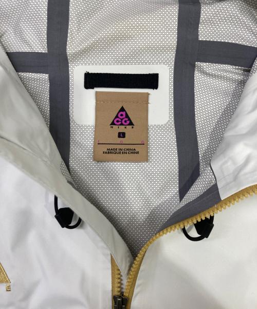 NIKE ACG（ナイキエーシージー）NIKE ACG (ナイキエーシージー) ナイロンジャケット ホワイト サイズ:Lの古着・服飾アイテム