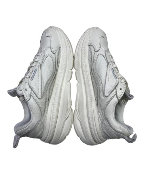 UGG（アグ）UGG (アグ) スニーカー オフホワイト サイズ:23.5㎝の古着・服飾アイテム