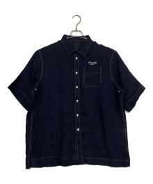 GIVENCHY（ジバンシィ）の古着「1952 Embroidered Linen Shirt」｜ネイビー