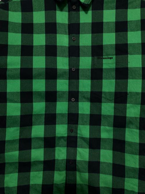 BALENCIAGA（バレンシアガ）BALENCIAGA (バレンシアガ) Padded Shirt チェック オーバーサイズパデット シャツジャケット グリーン×ブラック サイズ:44の古着・服飾アイテム