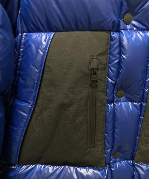 BURBERRY（バーバリー）BURBERRY (バーバリー) Brendan Down Jacket　8058329 ブルー×ブラック サイズ:Lの古着・服飾アイテム