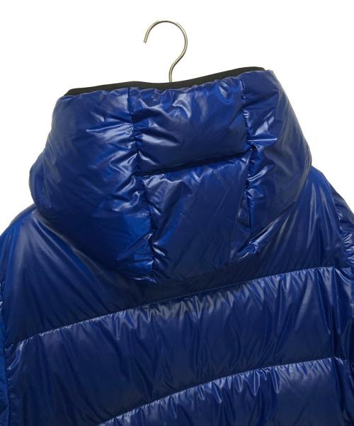 BURBERRY（バーバリー）BURBERRY (バーバリー) Brendan Down Jacket　8058329 ブルー×ブラック サイズ:Lの古着・服飾アイテム