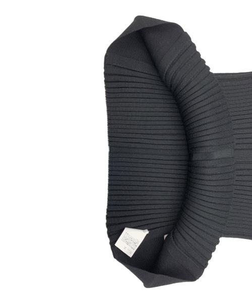 HYKE（ハイク）HYKE (ハイク) WIDE RIBBED CROPPED VEST ブラック サイズ:Fの古着・服飾アイテム