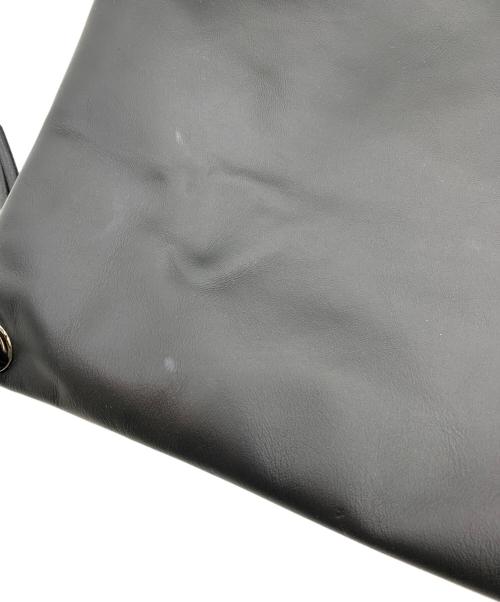 AULENTTI（オウレンティ）AULENTTI (オウレンティ) レザーナップザック ブラックの古着・服飾アイテム