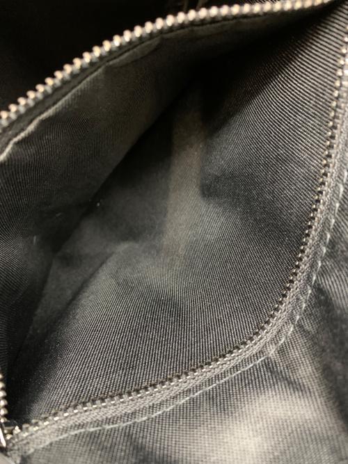 AULENTTI（オウレンティ）AULENTTI (オウレンティ) レザーナップザック ブラックの古着・服飾アイテム