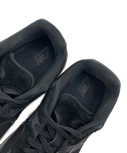NEW BALANCE（ニューバランス）NEW BALANCE (ニューバランス) M2002R ブラック サイズ:27.5cmの古着・服飾アイテム