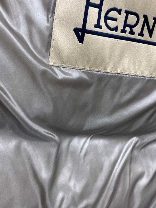 HERNO（ヘルノ）HERNO (ヘルノ) ツイードショートダウン グレー×ホワイト サイズ:40の古着・服飾アイテム