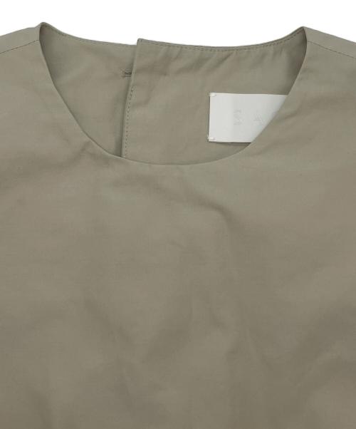 saqui（サキ）saqui (サキ) タフタクロップドトップ アイボリー サイズ:36の古着・服飾アイテム