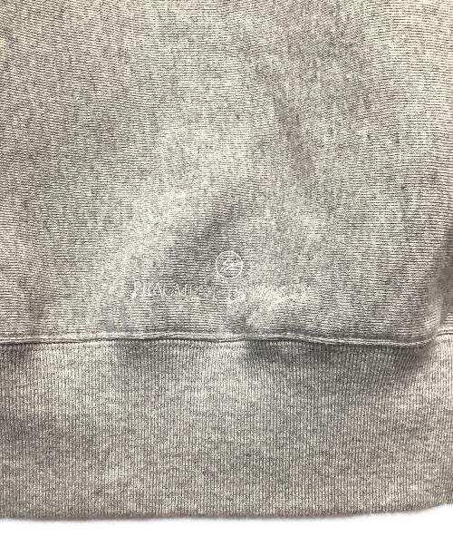 FRAGMENT DESIGN（フラグメントデザイン）FRAGMENT DESIGN (フラグメントデザイン) クルーネックスウェット グレー サイズ:Sの古着・服飾アイテム