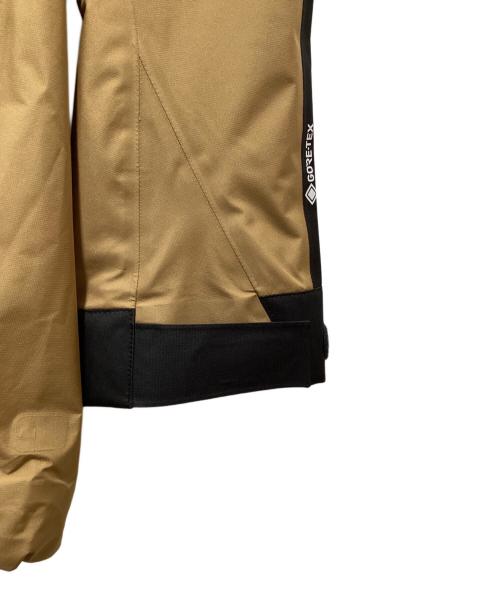 HYKE（ハイク）HYKE (ハイク) THE NORTH FACE (ザ ノース フェイス) GTX Trail Jacket ベージュ×ブラック サイズ:Sの古着・服飾アイテム