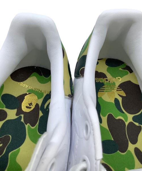 adidas（アディダス）adidas (アディダス) A BATHING APE (ア ベイシング エイプ) STAN SMITH ホワイト サイズ:27の古着・服飾アイテム