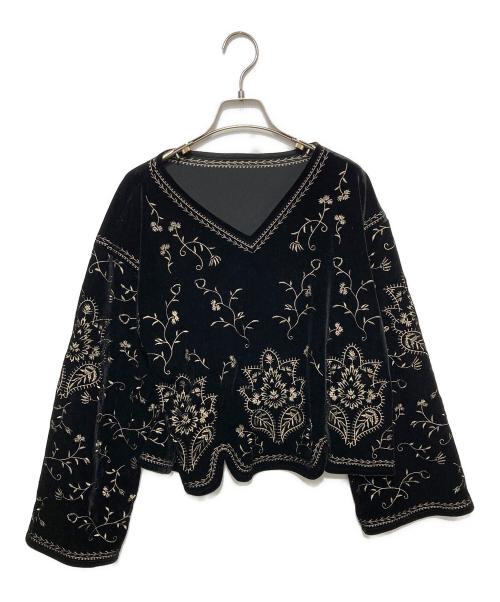 freada（フリーダ）freada (フリーダ) ベロア刺繍 Vネック プルオーバー ブラック サイズ:freeの古着・服飾アイテム