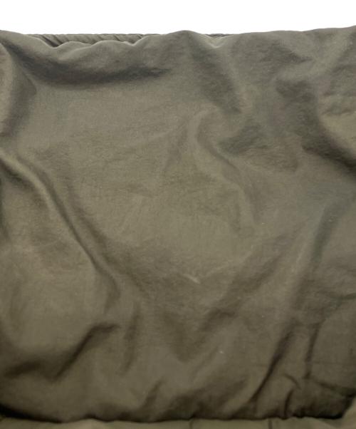 WILD THINGS（ワイルドシングス）WILD THINGS (ワイルドシングス) URBAN RESEARCH BUYERS SELECT (アーバンリサーチ バイヤーズセレクト) belted puff jacket オリーブ サイズ:Freeの古着・服飾アイテム