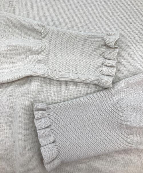 BLUE LABEL CRESTBRIDGE（ブルーレーベルクレストブリッジ）BLUE LABEL CRESTBRIDGE (ブルーレーベルクレストブリッジ) フリルネックニット ベージュ サイズ:38の古着・服飾アイテム