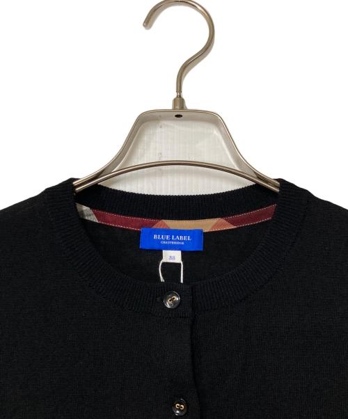 BLUE LABEL CRESTBRIDGE（ブルーレーベルクレストブリッジ）BLUE LABEL CRESTBRIDGE (ブルーレーベルクレストブリッジ) クルーネックカーディガン ブラック サイズ:38の古着・服飾アイテム