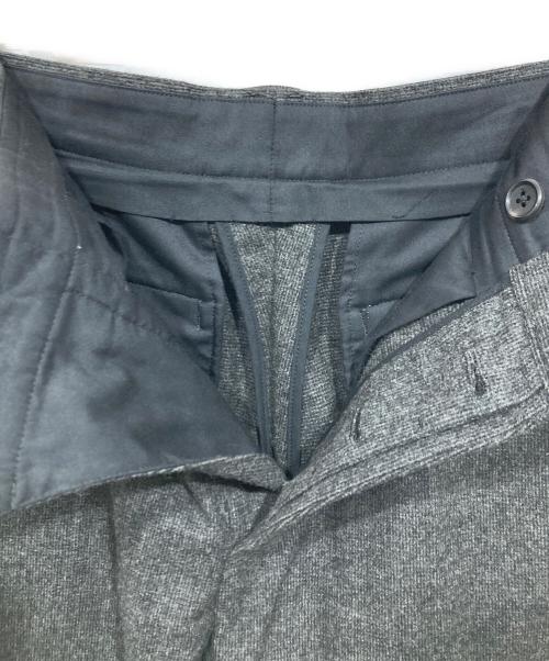 MARGARET HOWELL（マーガレットハウエル）MARGARET HOWELL (マーガレットハウエル) FOX BROTHERS (フォックスブラザーズ) スラックス チャコールグレー サイズ:Mの古着・服飾アイテム