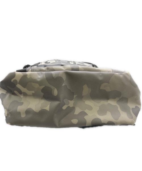 THE NORTH FACE（ザ ノース フェイス）THE NORTH FACE (ザ ノース フェイス) バックパック グレーの古着・服飾アイテム