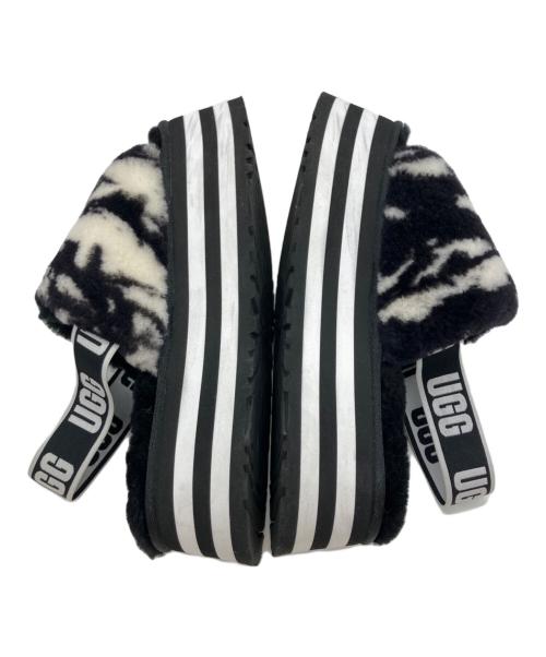 UGG（アグ）UGG (アグ) サンダル ブラック サイズ:25cmの古着・服飾アイテム