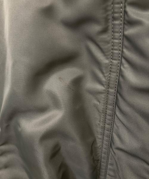 CLANE（クラネ）CLANE (クラネ) BALLOON DESIGN HOODED N3B カーキ サイズ:2の古着・服飾アイテム