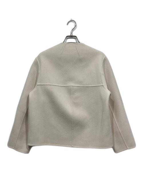 23区（ニジュウサンク）23区 (ニジュウサンク) ウールリバー ショート ブルゾン アイボリー サイズ:32の古着・服飾アイテム