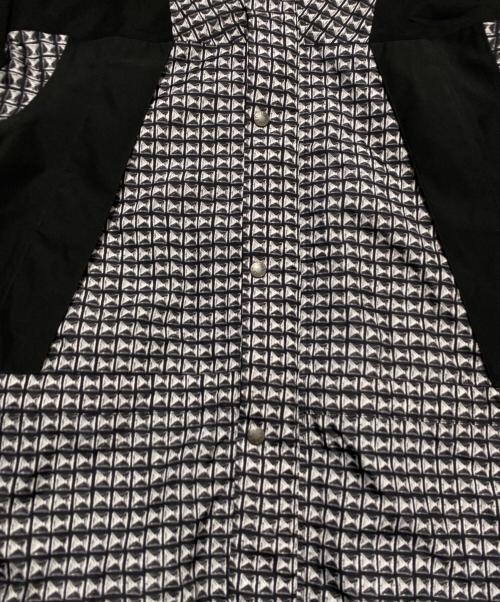 THE NORTH FACE（ザ ノース フェイス）THE NORTH FACE (ザ ノース フェイス) Supreme (シュプリーム) Studded Mountain Light Jacket ブラック サイズ:Sの古着・服飾アイテム