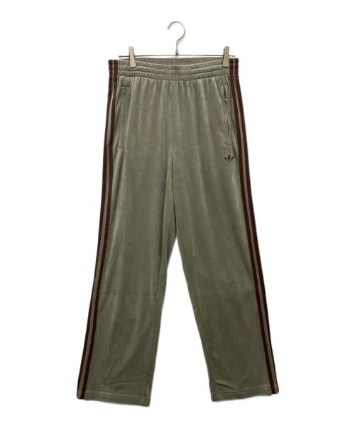 adidas（アディダス）adidas (アディダス) JOURNAL STANDARD (ジャーナルスタンダード) ファイヤーバード トラックパンツ ベロア クレイ サイズ:Lの古着・服飾アイテム